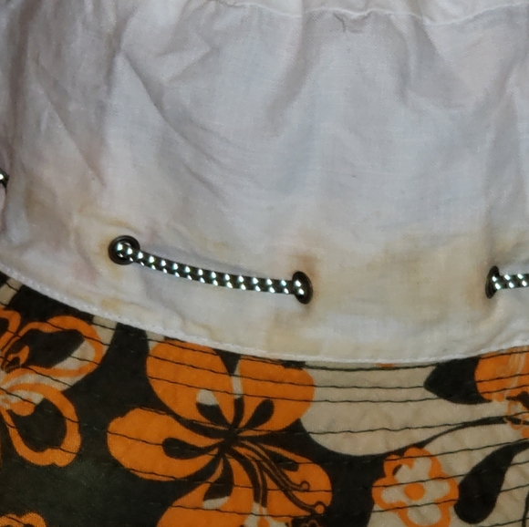 Colorful Bucket Hat With Flowers - Picture 8 of 10